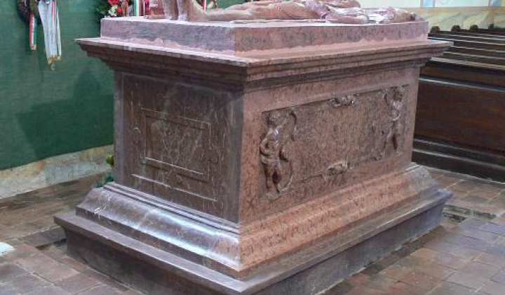 8. fotografia fotogalérie Sarkofág Dobóa Istvána