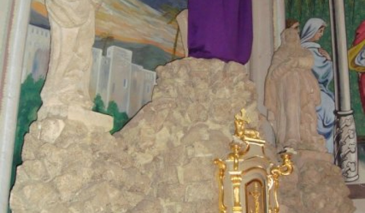 4. fotografia fotogalérie Kostol Povýšenia svätého Kríža v Ruskej