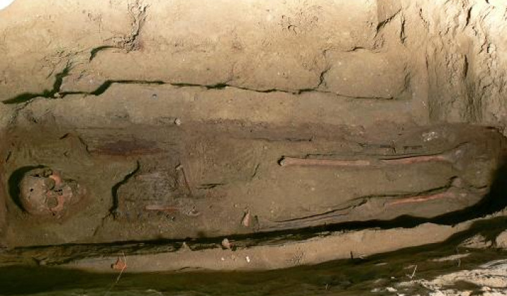 4. fotógaléria fotózás Archeologický výskum v kostole Ruská