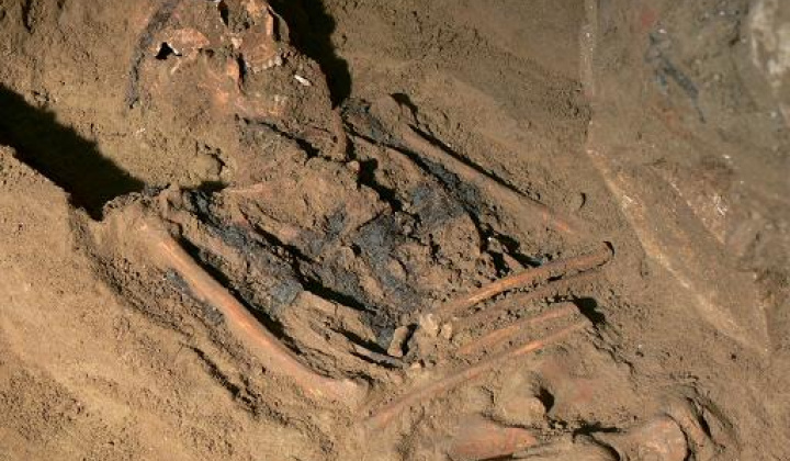 5. fotógaléria fotózás Archeologický výskum v kostole Ruská